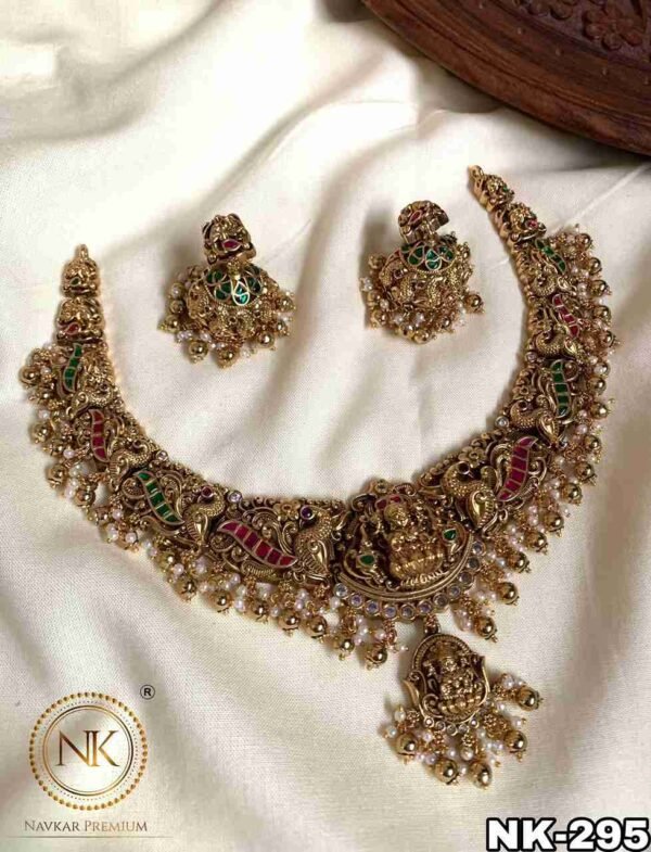 Kundhan Necklace