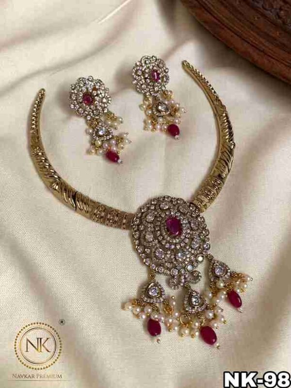 Red Stone Gold Necklace